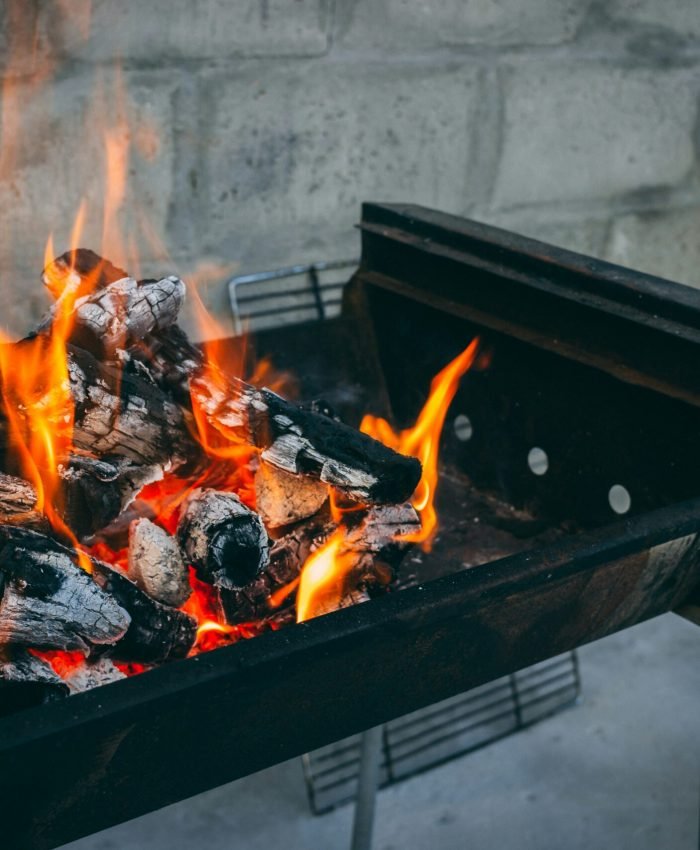 How to Smoke Meat on a Gas Grill: A Flavor-Packed Guide for Novice BBQ Enthusiasts